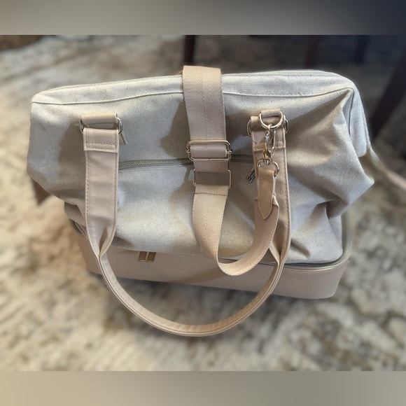 BÉIS Weekender in Beige - Picture 4 of 5